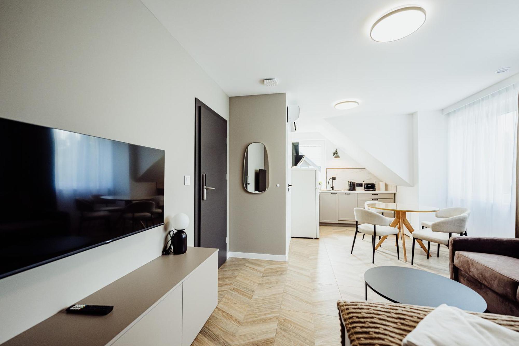 Cristalview Stay&Relax - Luksusowe Apartamenty- Zewnetrzne Jacuzzi- Przyjazne Dla Rodzin - Zwierzeta Akceptowane بودوغوجن المظهر الخارجي الصورة
